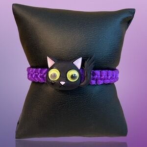 Black Cat Halloween Bracelet - Googly eyed cat face, multiple color choices!